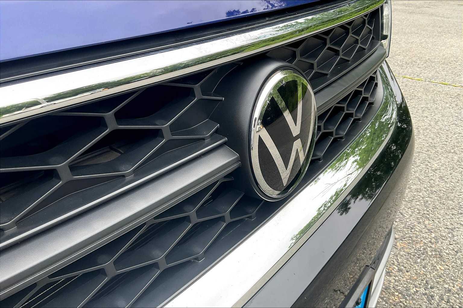 2023 Volkswagen Taos S - Photo 30