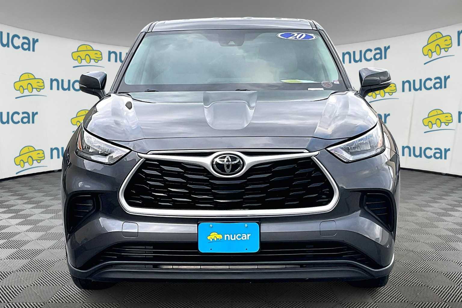 2020 Toyota Highlander L - Photo 2
