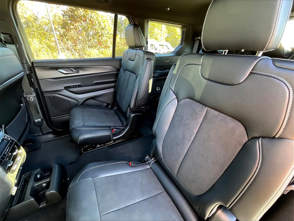 2025 Jeep Grand Cherokee L Altitude X - Photo 15