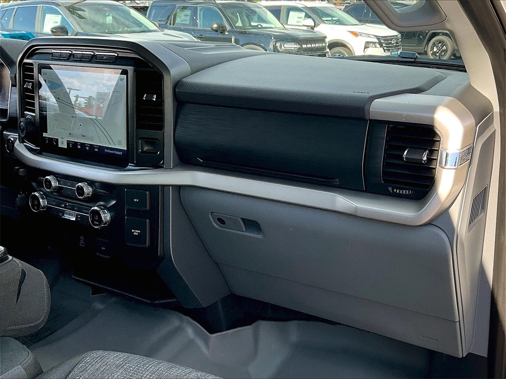 2021 Ford F-150 XLT - Photo 12