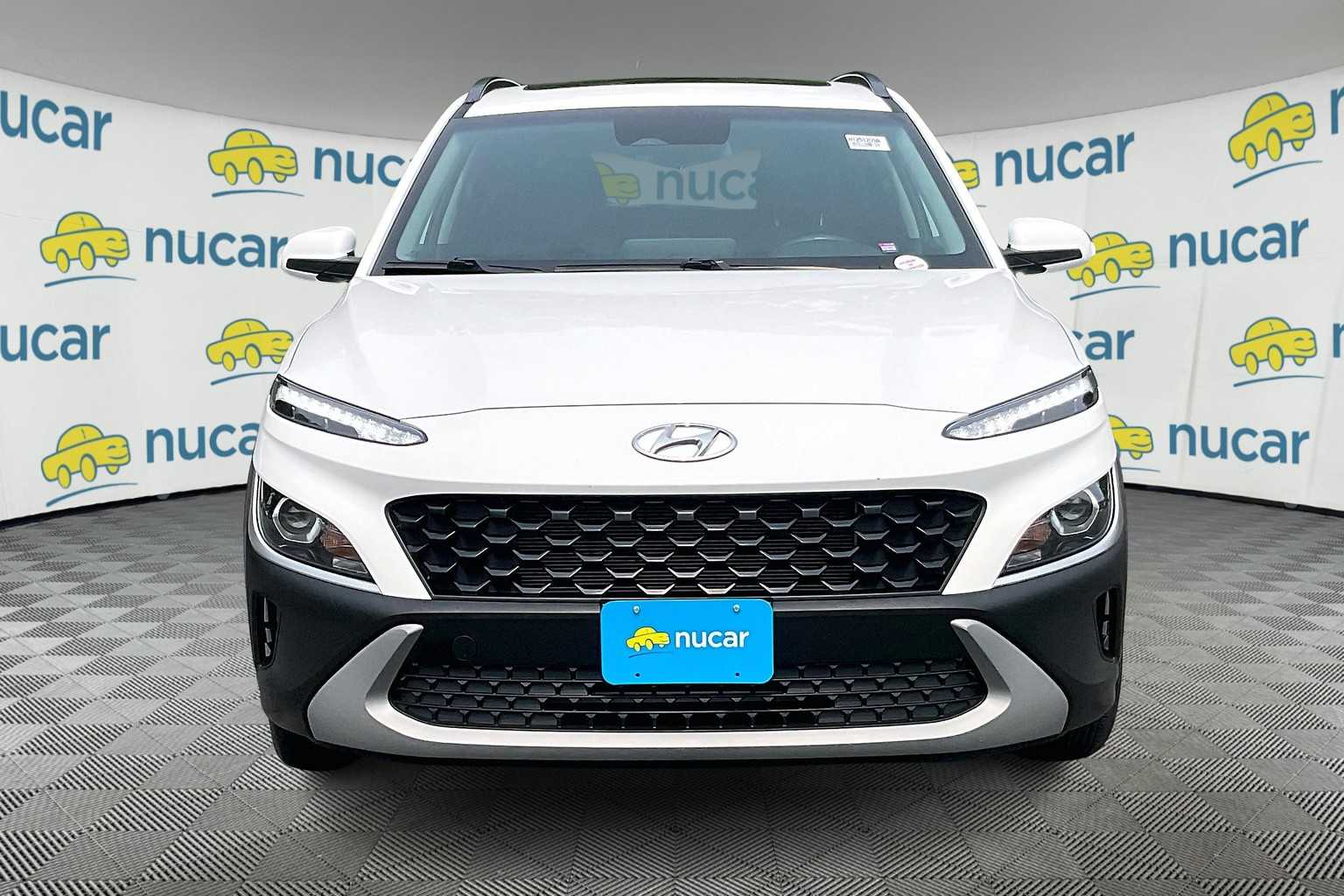 2022 Hyundai Kona SEL - Photo 2