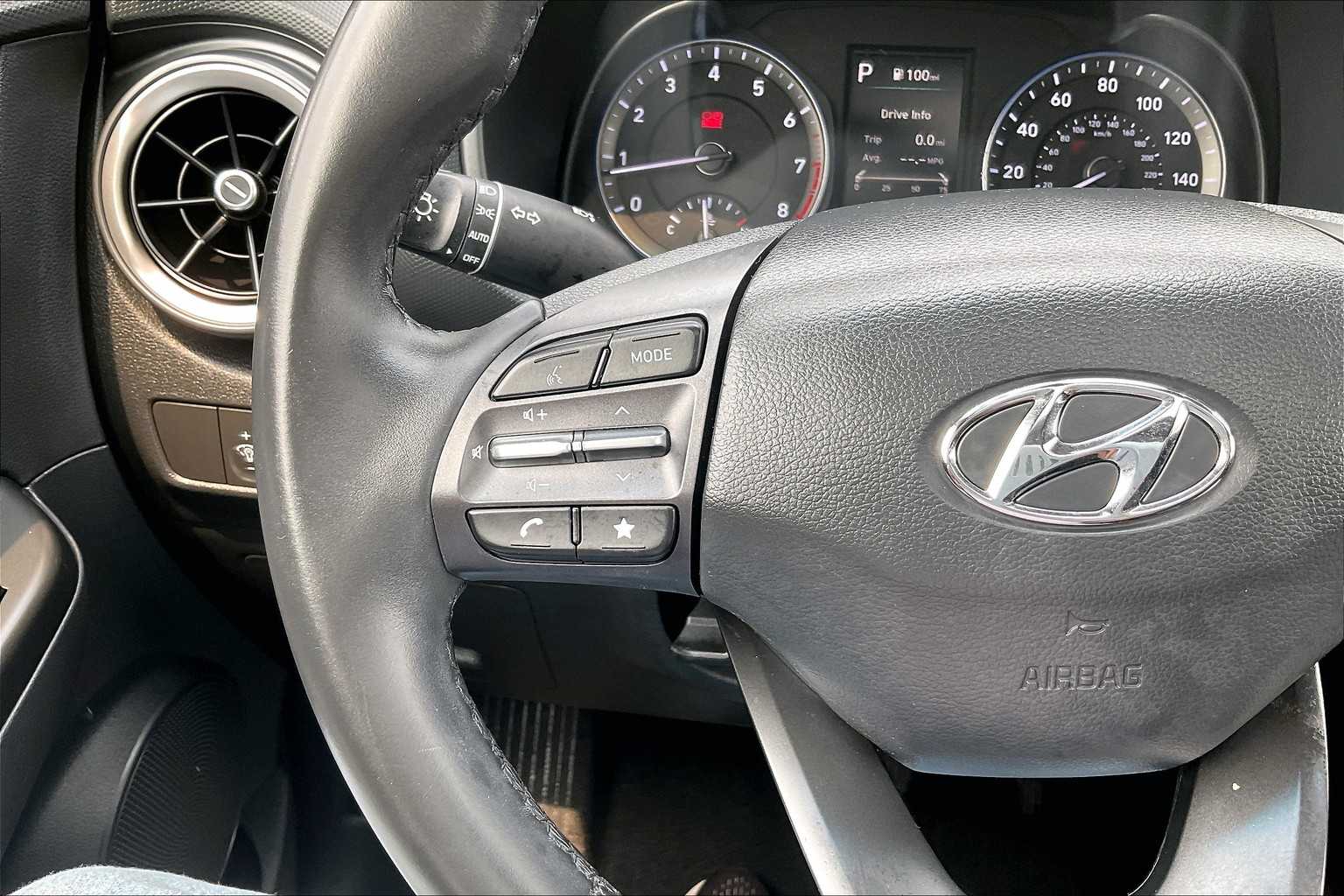 2022 Hyundai Kona SEL - Photo 23