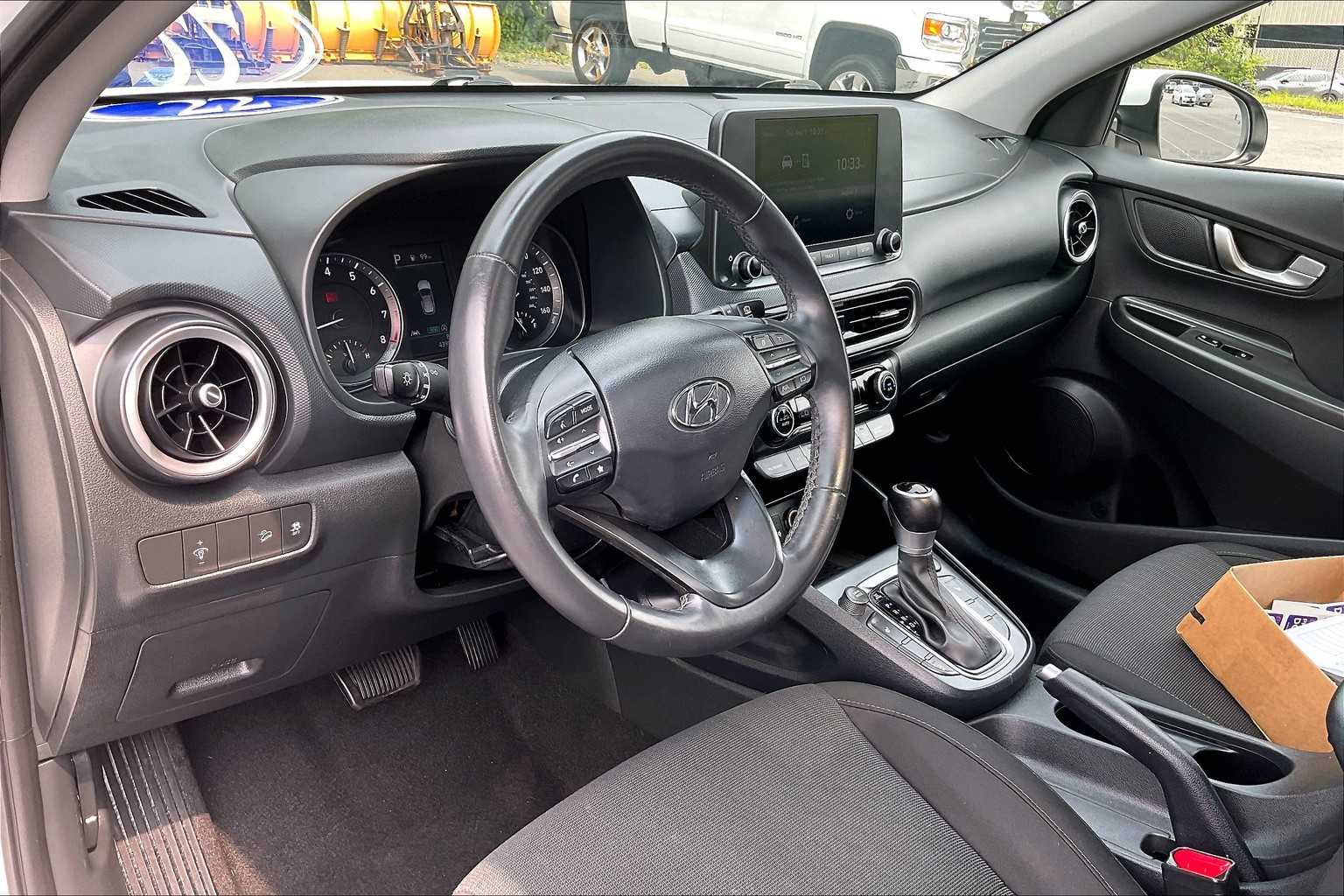 2022 Hyundai Kona SEL - Photo 8