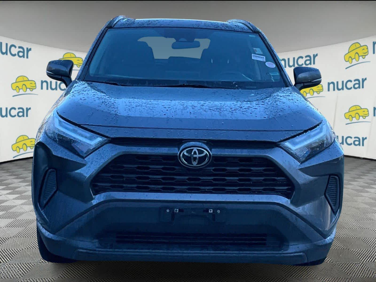 2022 Toyota RAV4 XLE - Photo 2