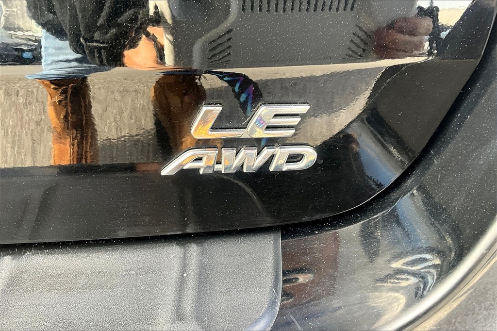 2015 Toyota Sienna LE - Photo 30