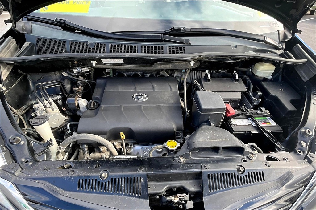2015 Toyota Sienna LE - Photo 31