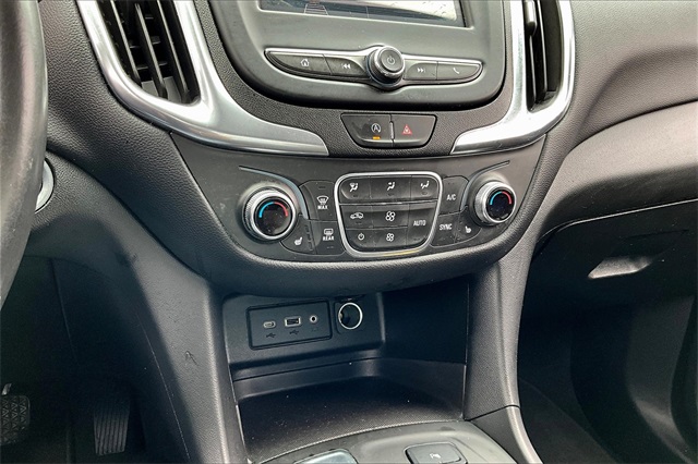 2022 Chevrolet Equinox LT - Photo 22