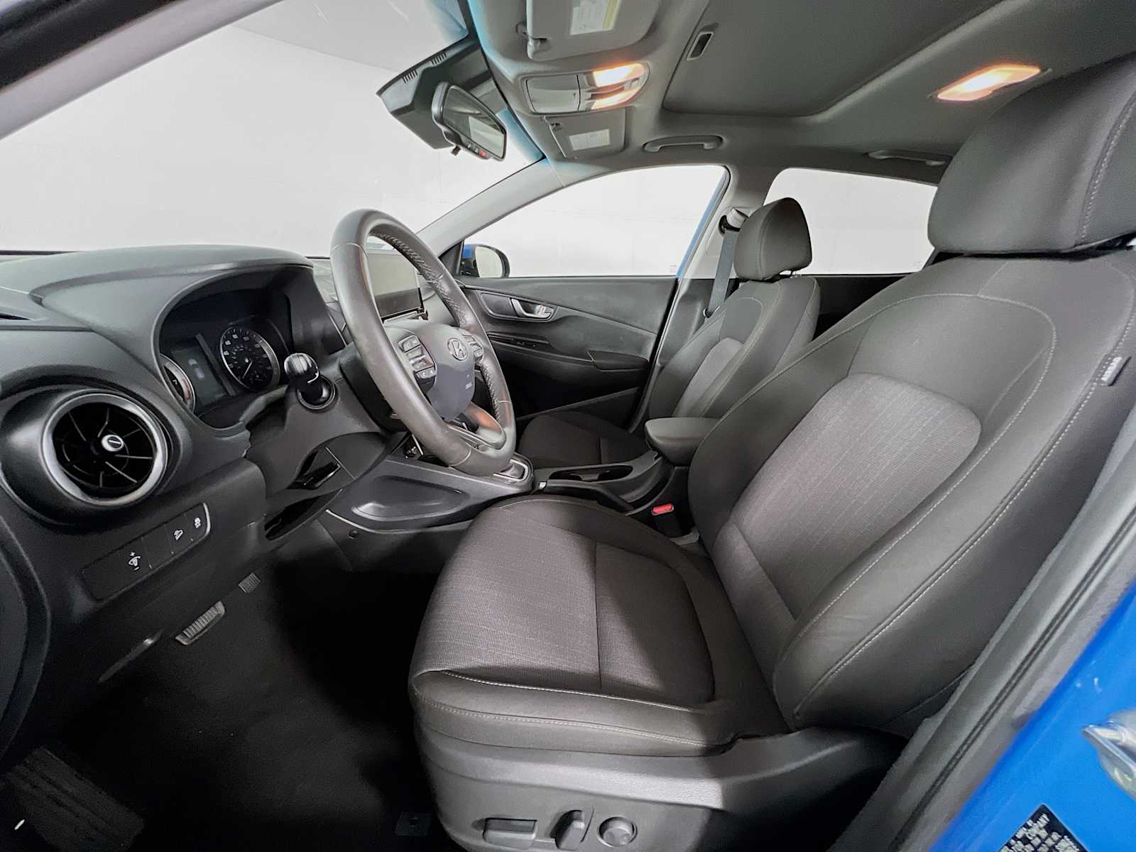 2023 Hyundai Kona SEL - Photo 22