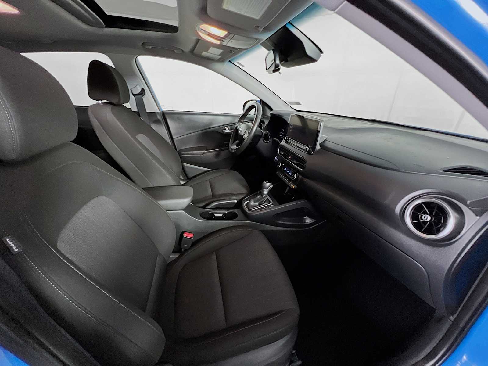 2023 Hyundai Kona SEL - Photo 29