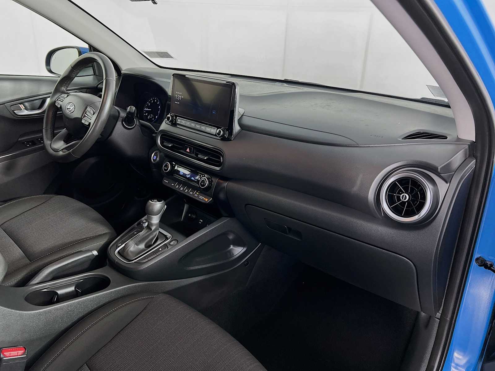 2023 Hyundai Kona SEL - Photo 30