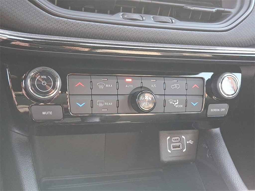 2026 Jeep Compass Limited - Photo 12