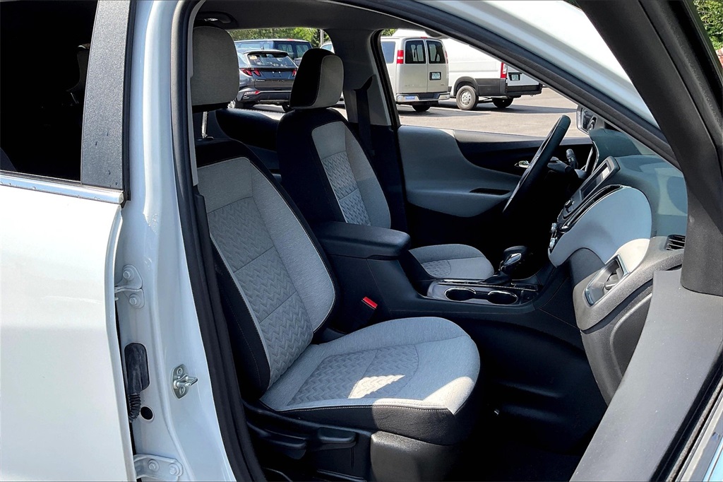 2023 Chevrolet Equinox LT - Photo 11