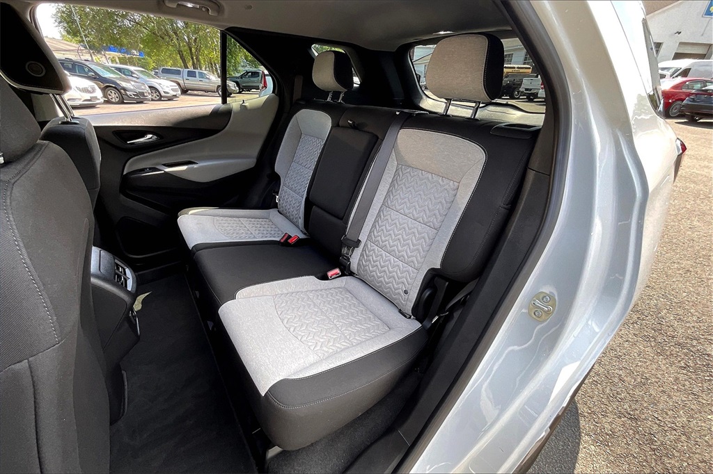 2023 Chevrolet Equinox LT - Photo 24