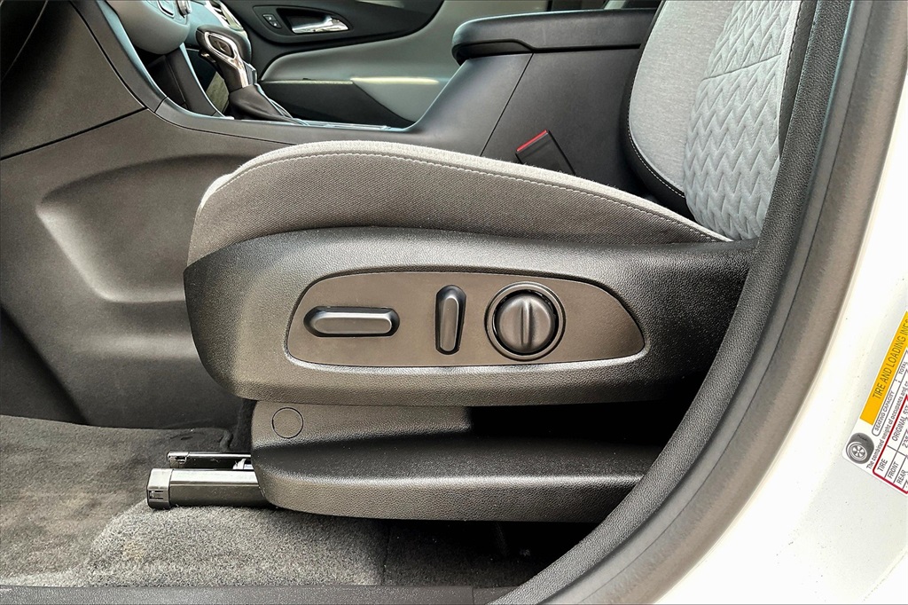 2023 Chevrolet Equinox LT - Photo 26