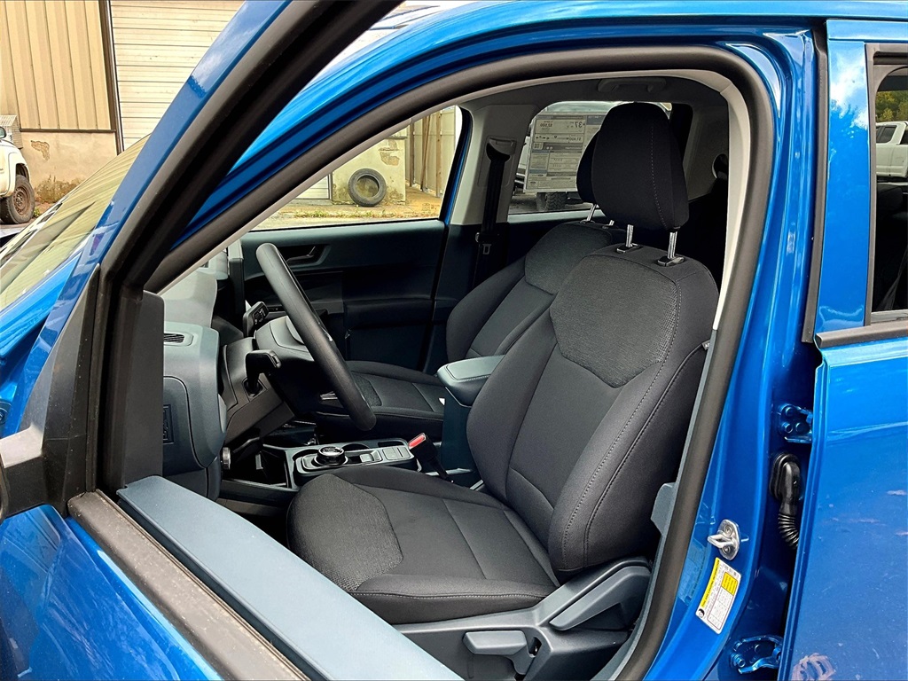 2025 Ford Maverick XL - Photo 10