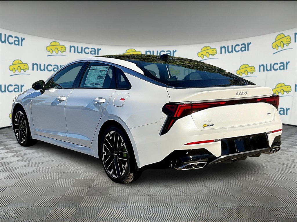 2026 Kia K5 GT - Photo 5