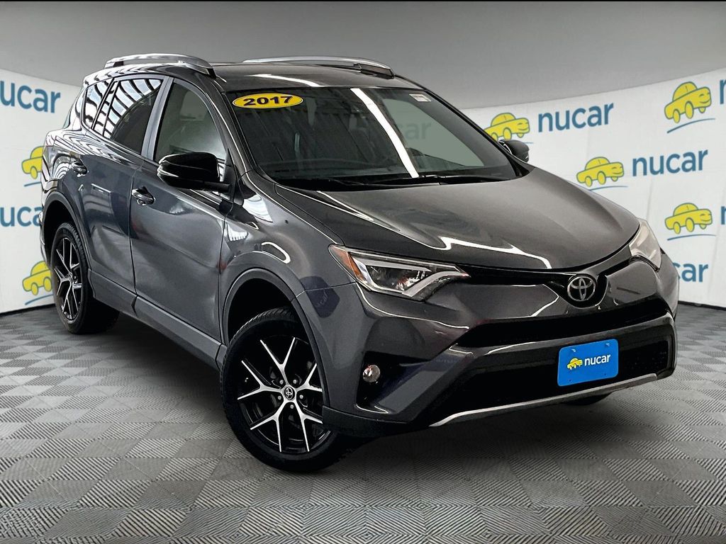 2017 Toyota RAV4 SE
