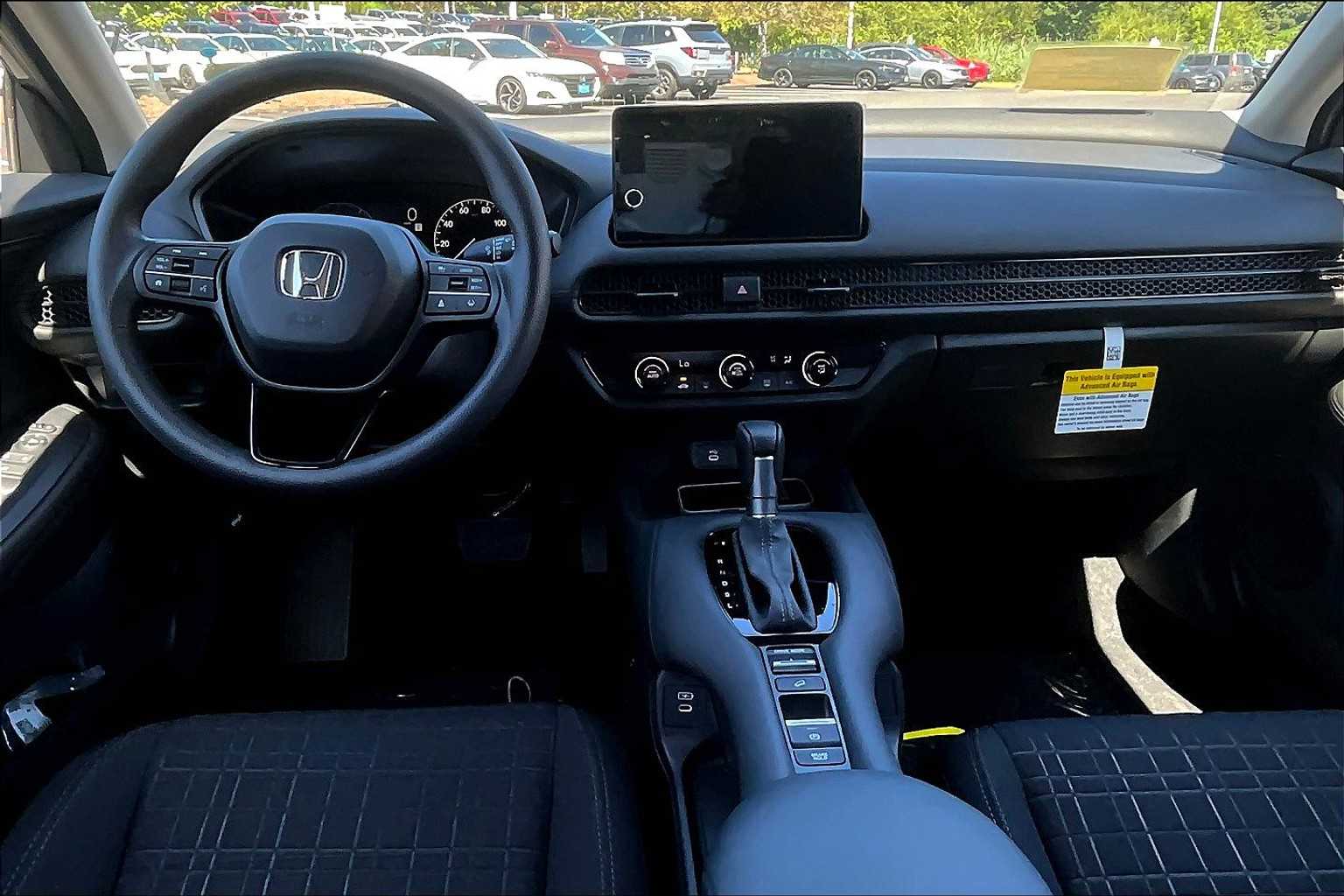 2026 Honda HR-V LX - Photo 12