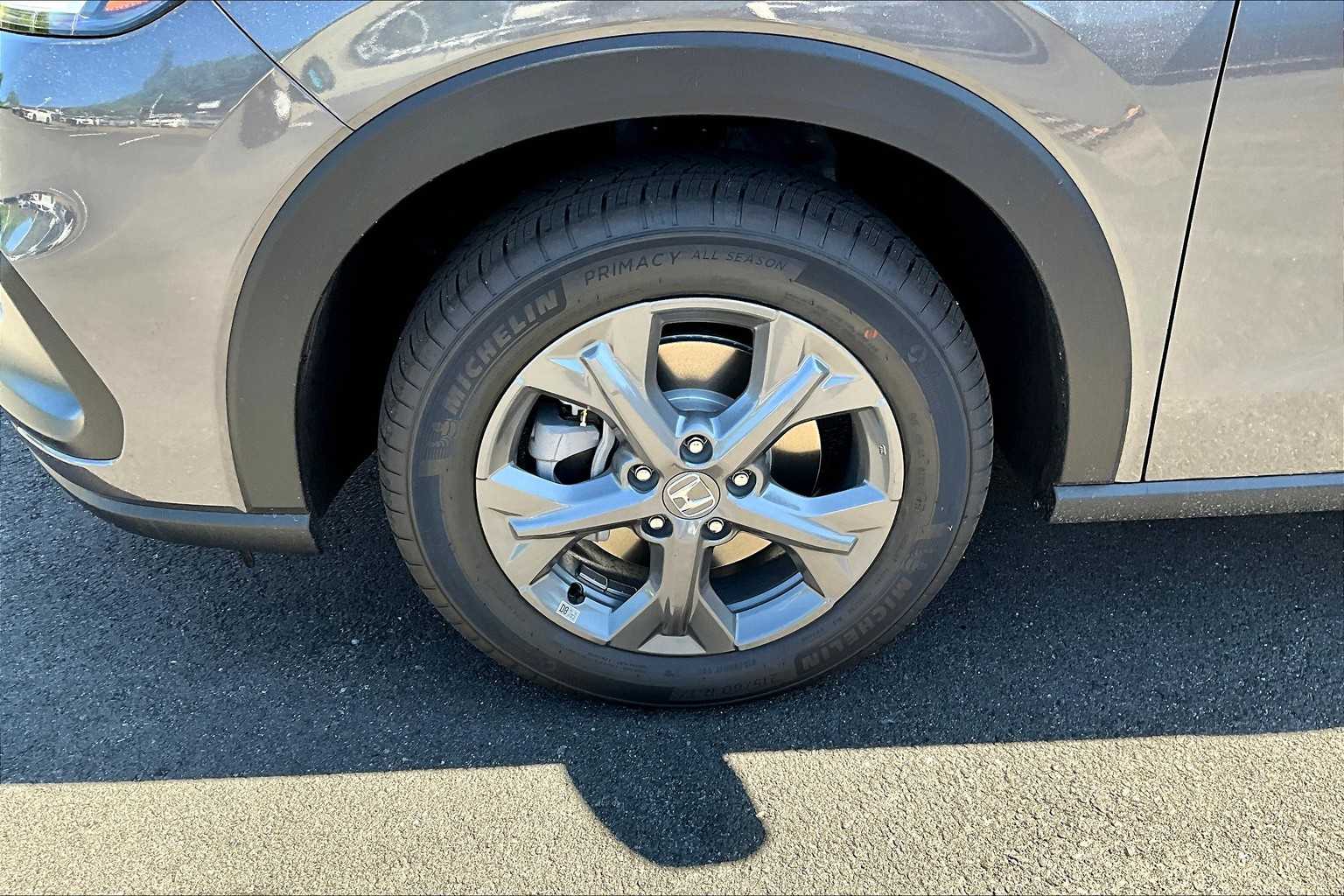 2026 Honda HR-V LX - Photo 8