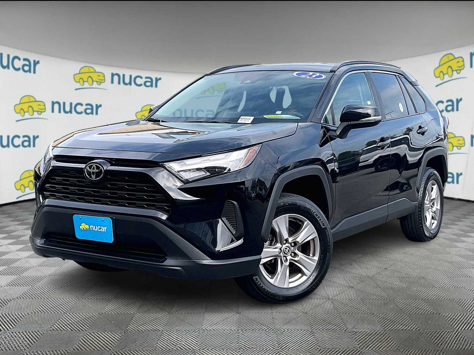 2023 Toyota RAV4 XLE - Photo 3