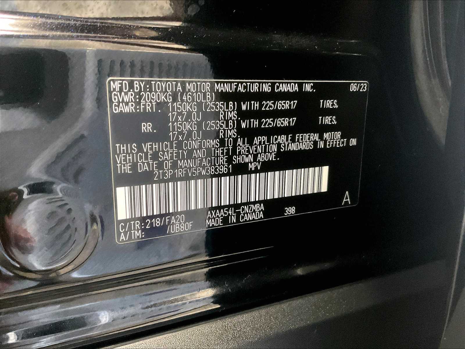 2023 Toyota RAV4 XLE - Photo 35