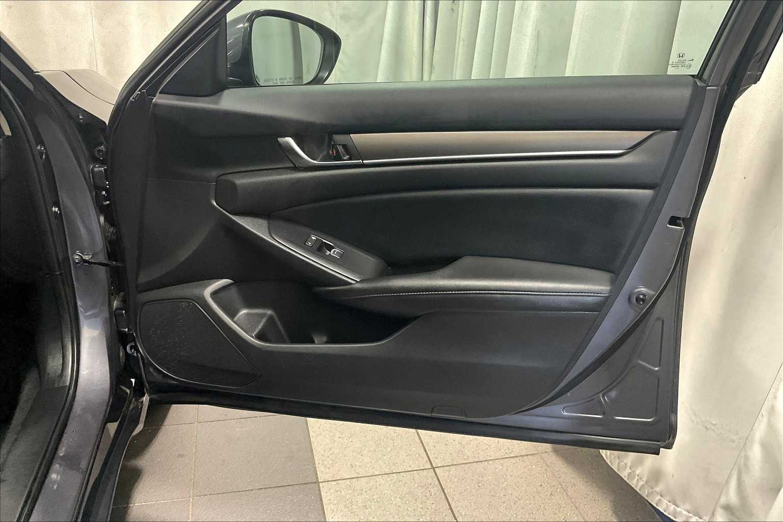 2021 Honda Accord LX - Photo 12