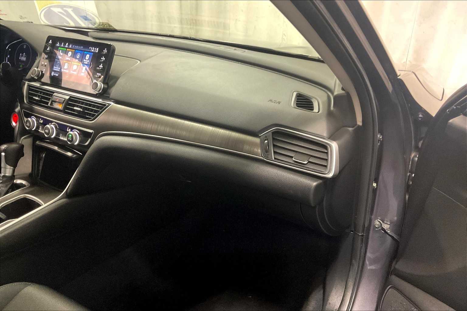 2021 Honda Accord LX - Photo 13