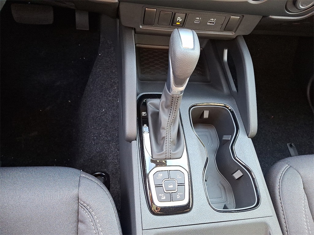 2026 Nissan Frontier SV - Photo 10