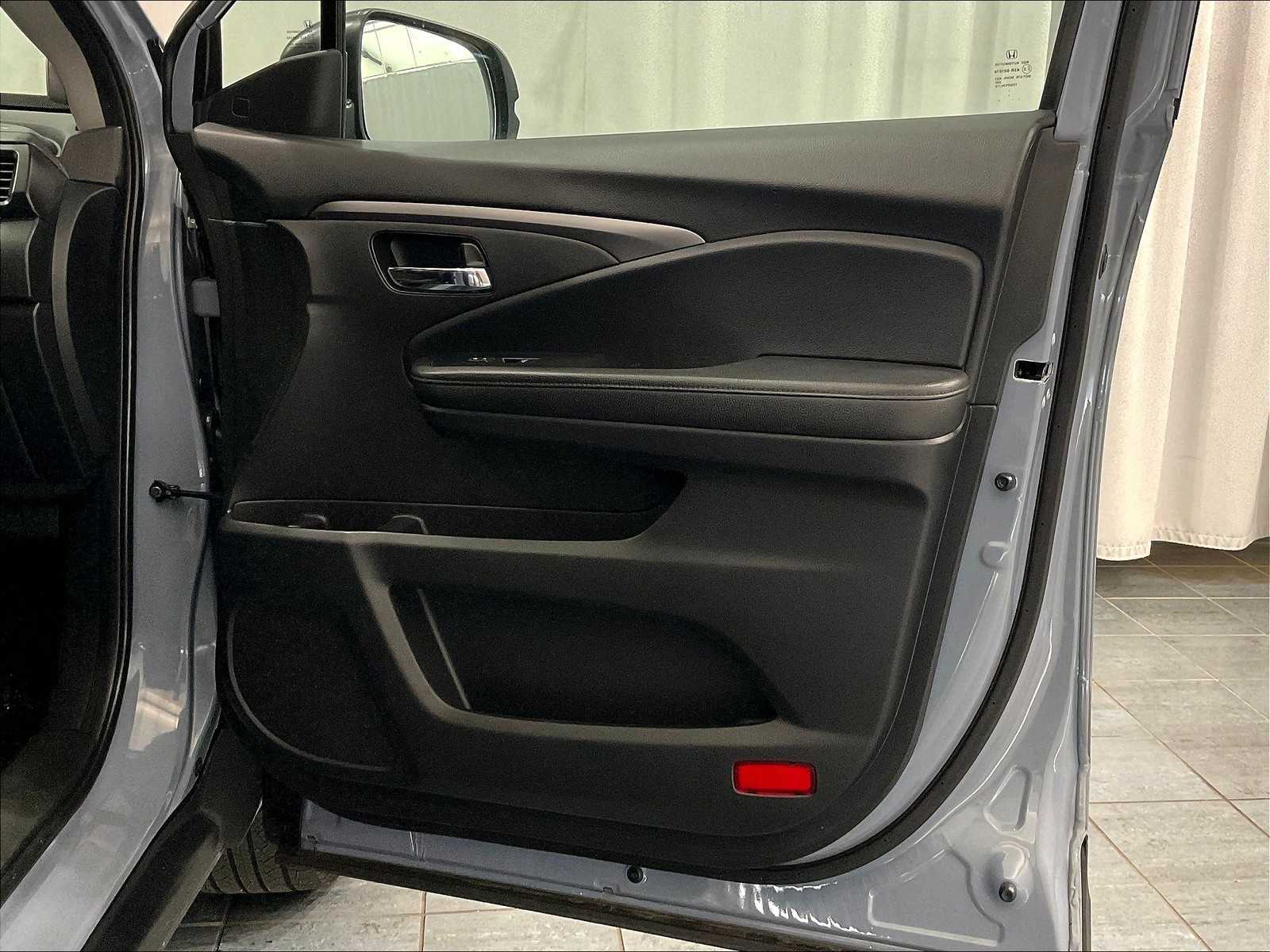 2022 Honda Pilot Special Edition - Photo 12