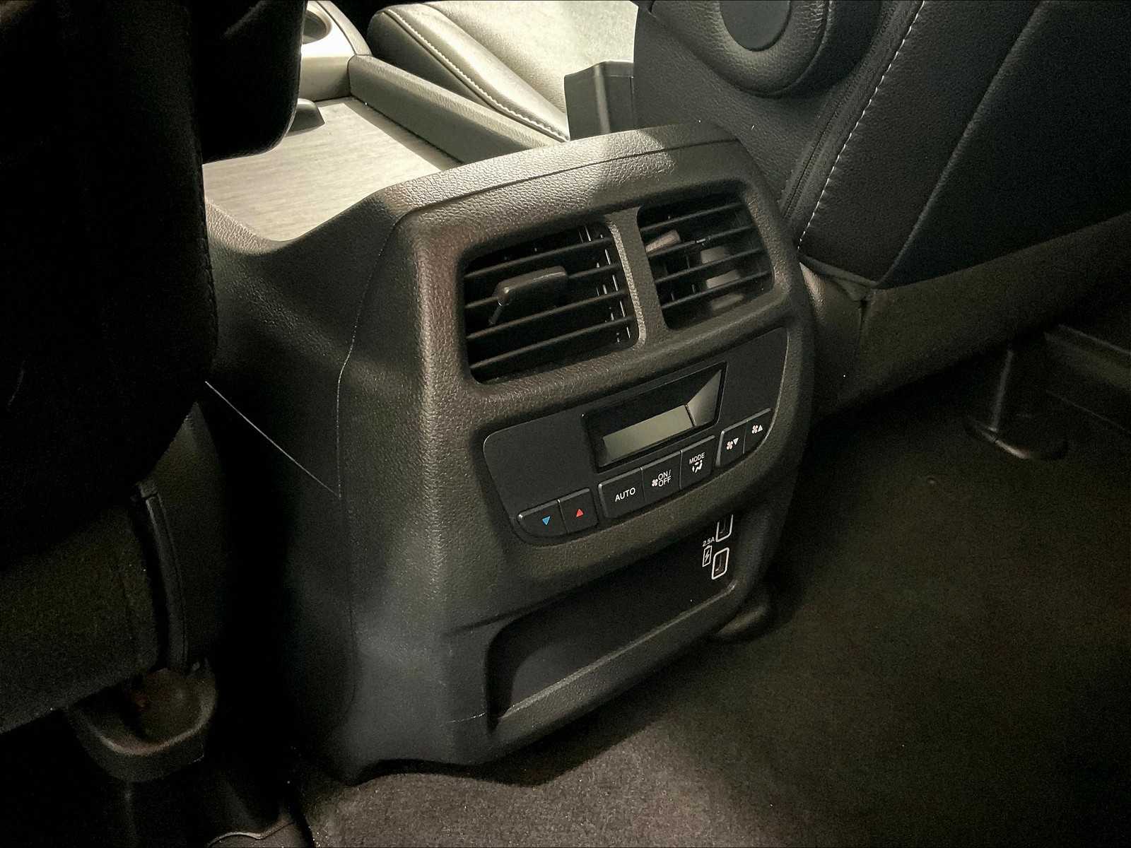2022 Honda Pilot Special Edition - Photo 29