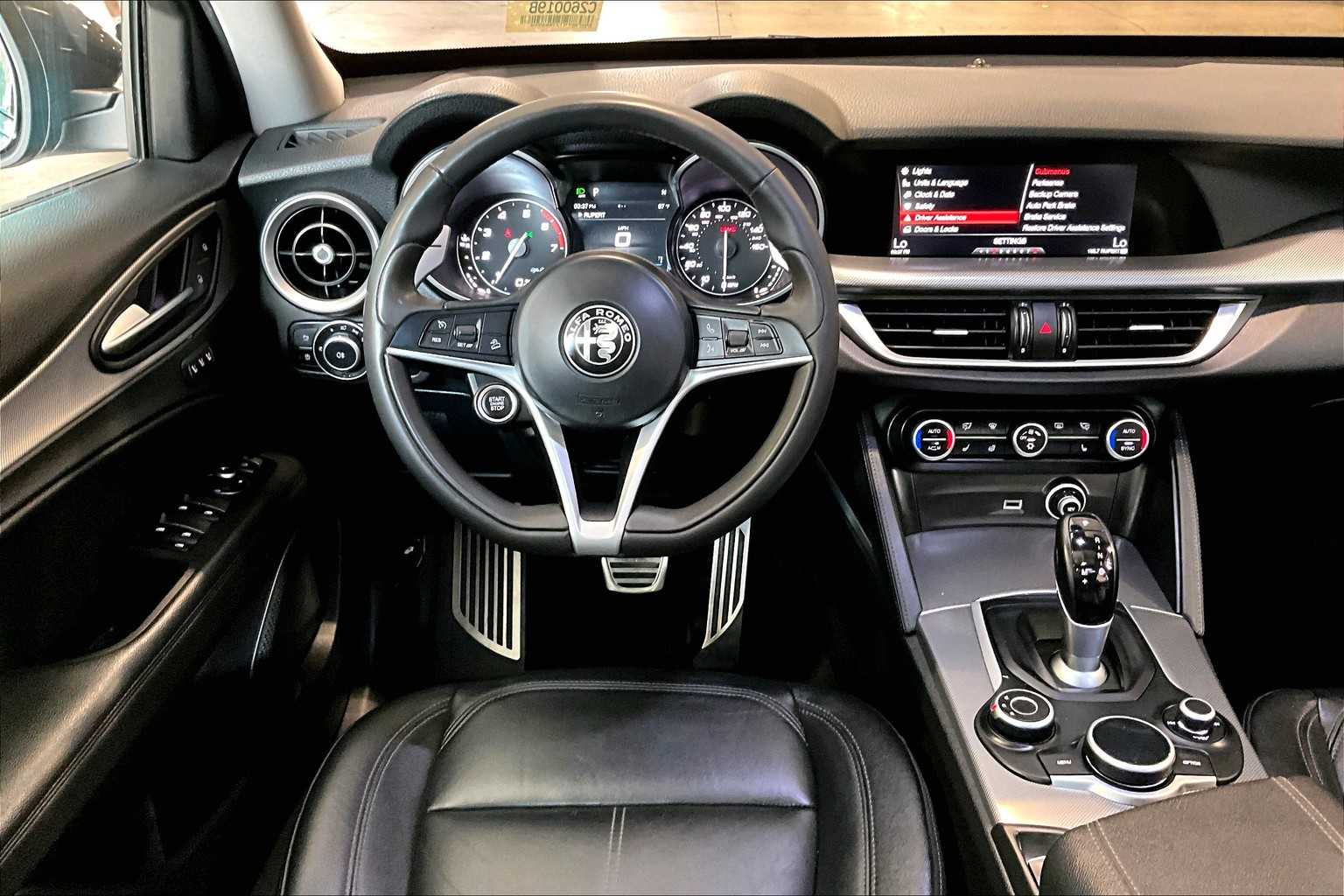 2018 Alfa Romeo Stelvio Sport - Photo 18
