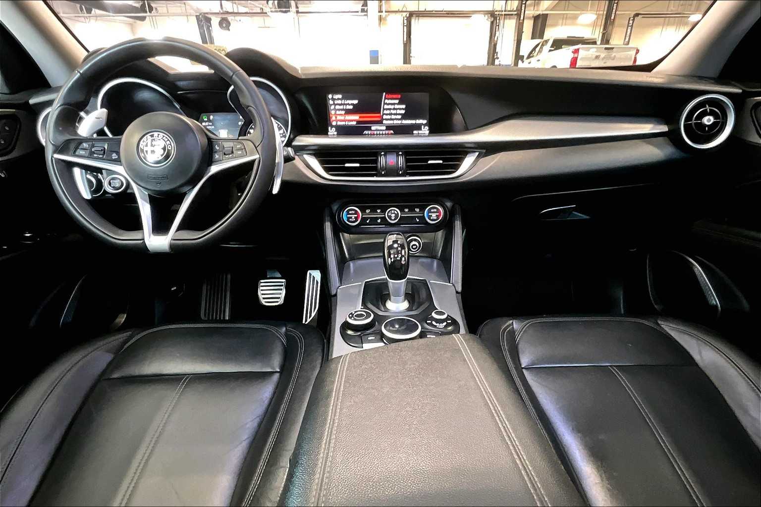 2018 Alfa Romeo Stelvio Sport - Photo 22