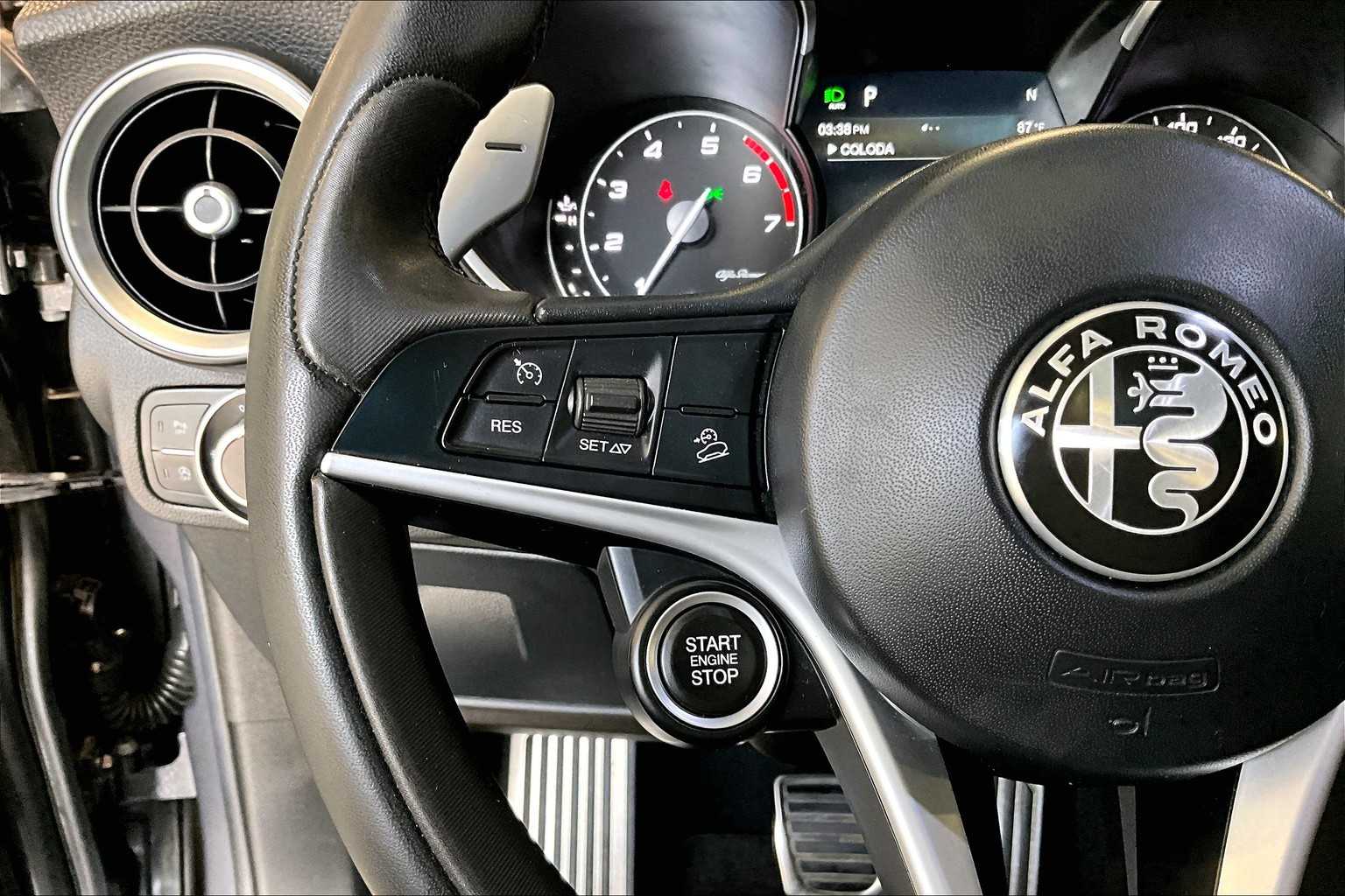 2018 Alfa Romeo Stelvio Sport - Photo 24