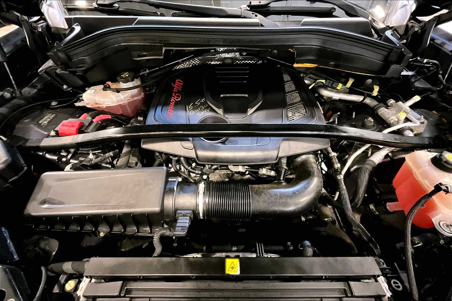 2018 Alfa Romeo Stelvio Sport - Photo 31