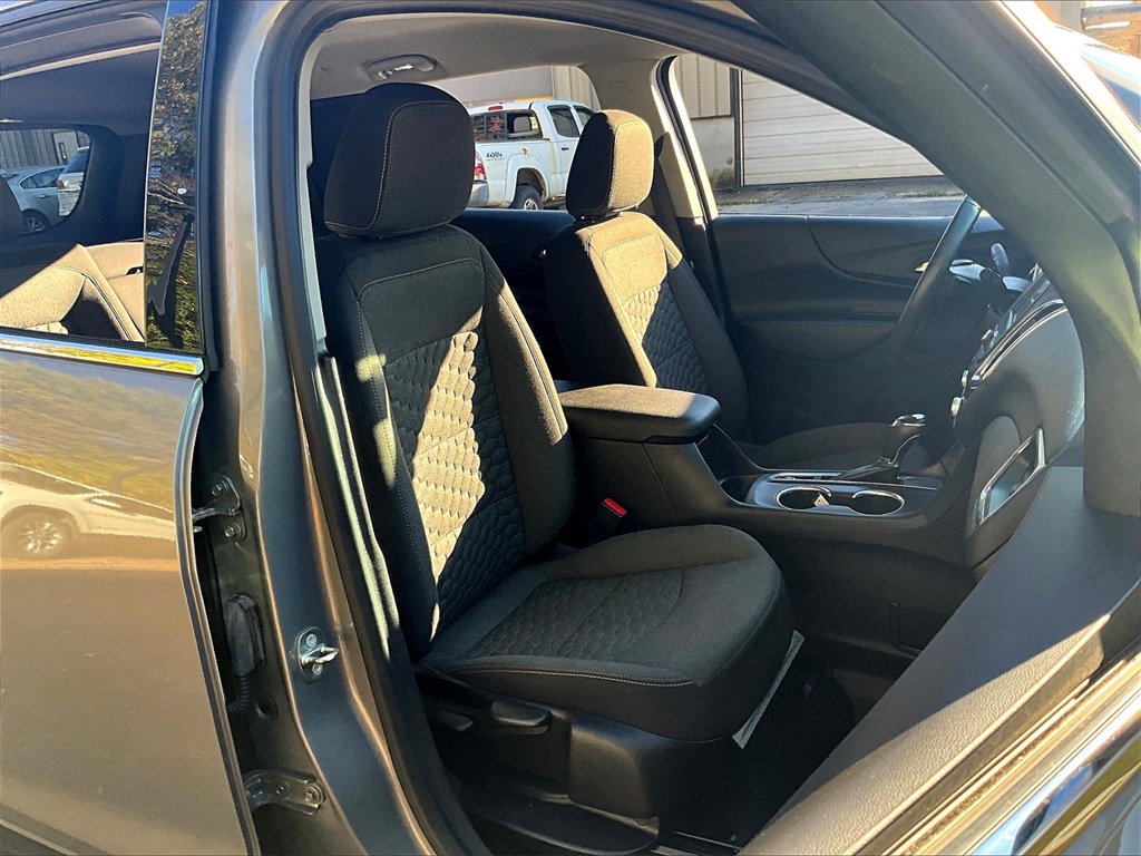 2018 Chevrolet Equinox LT - Photo 11