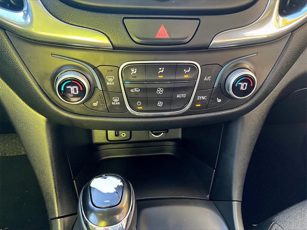 2018 Chevrolet Equinox LT - Photo 26