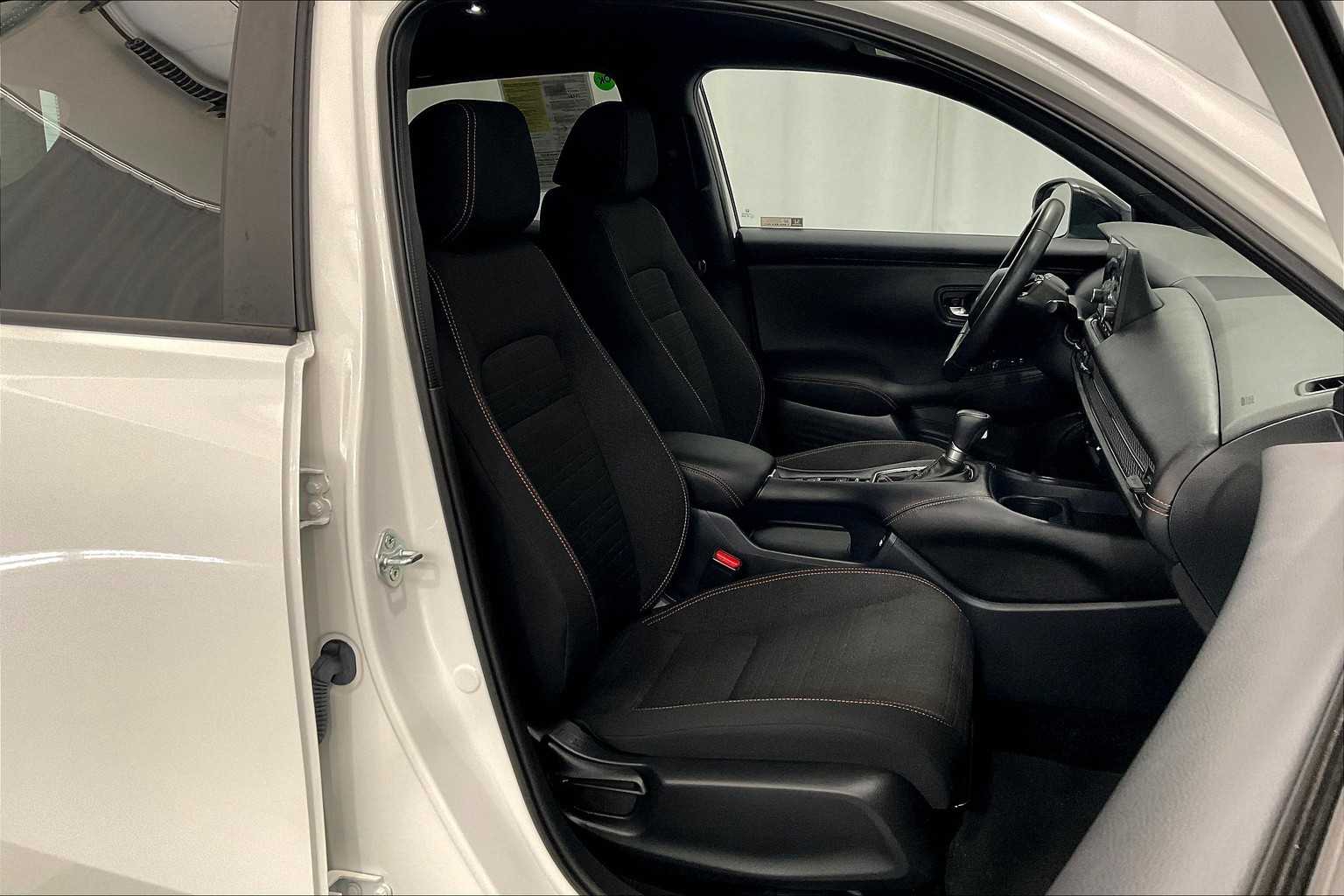 2023 Honda HR-V Sport - Photo 11