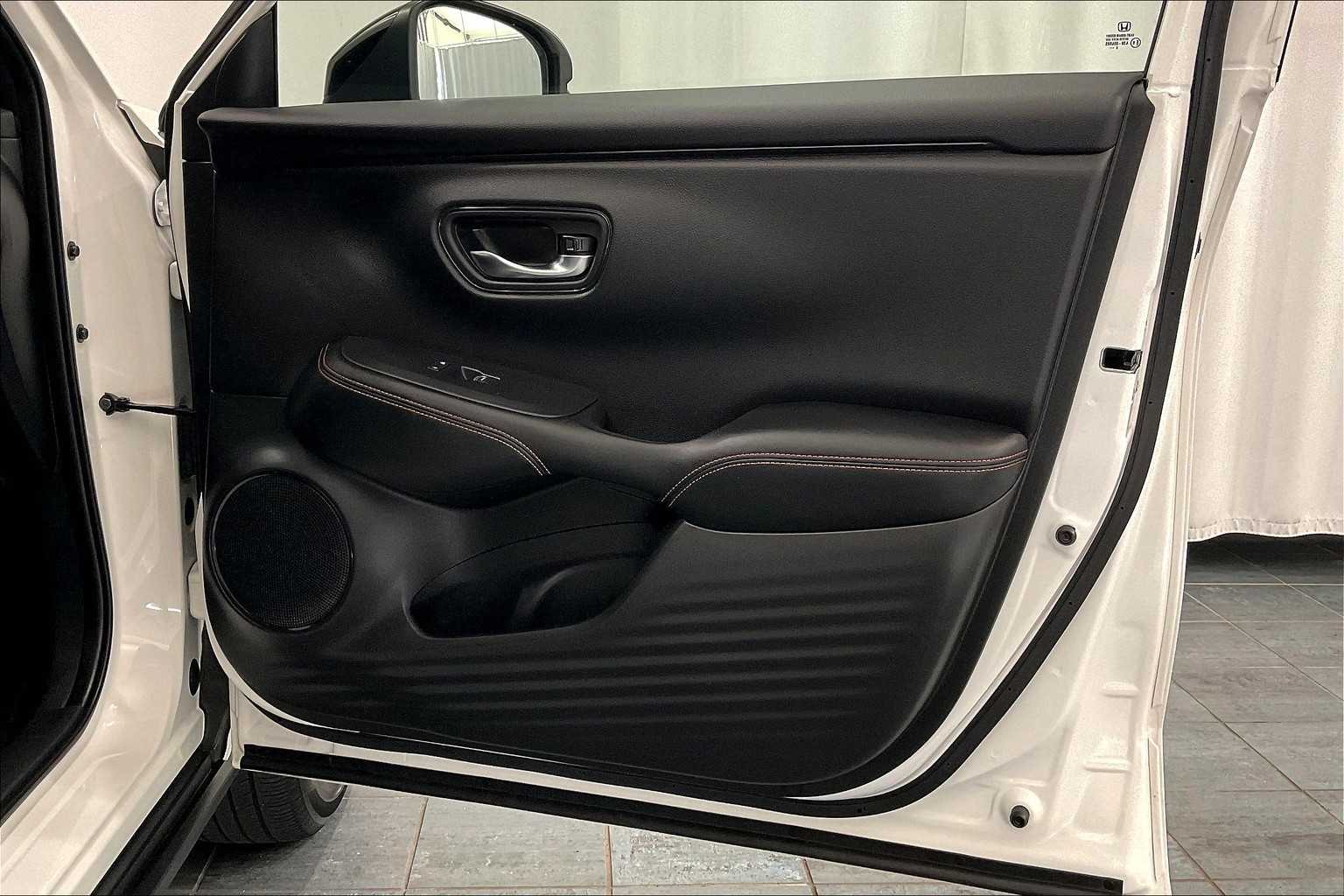 2023 Honda HR-V Sport - Photo 12
