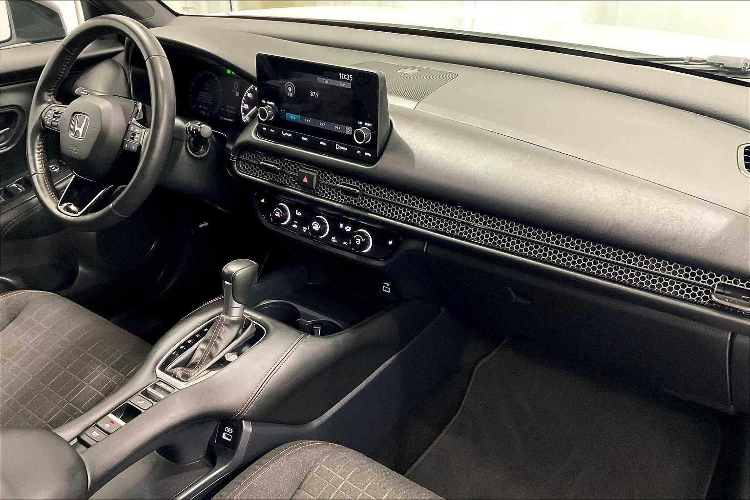 2023 Honda HR-V Sport - Photo 14