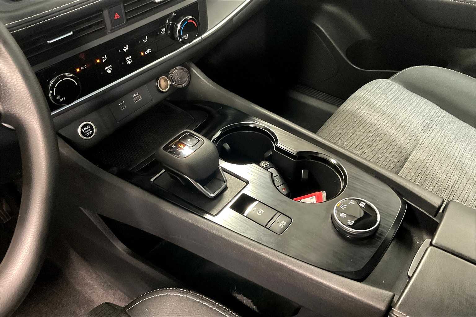 2022 Nissan Rogue S - Photo 20
