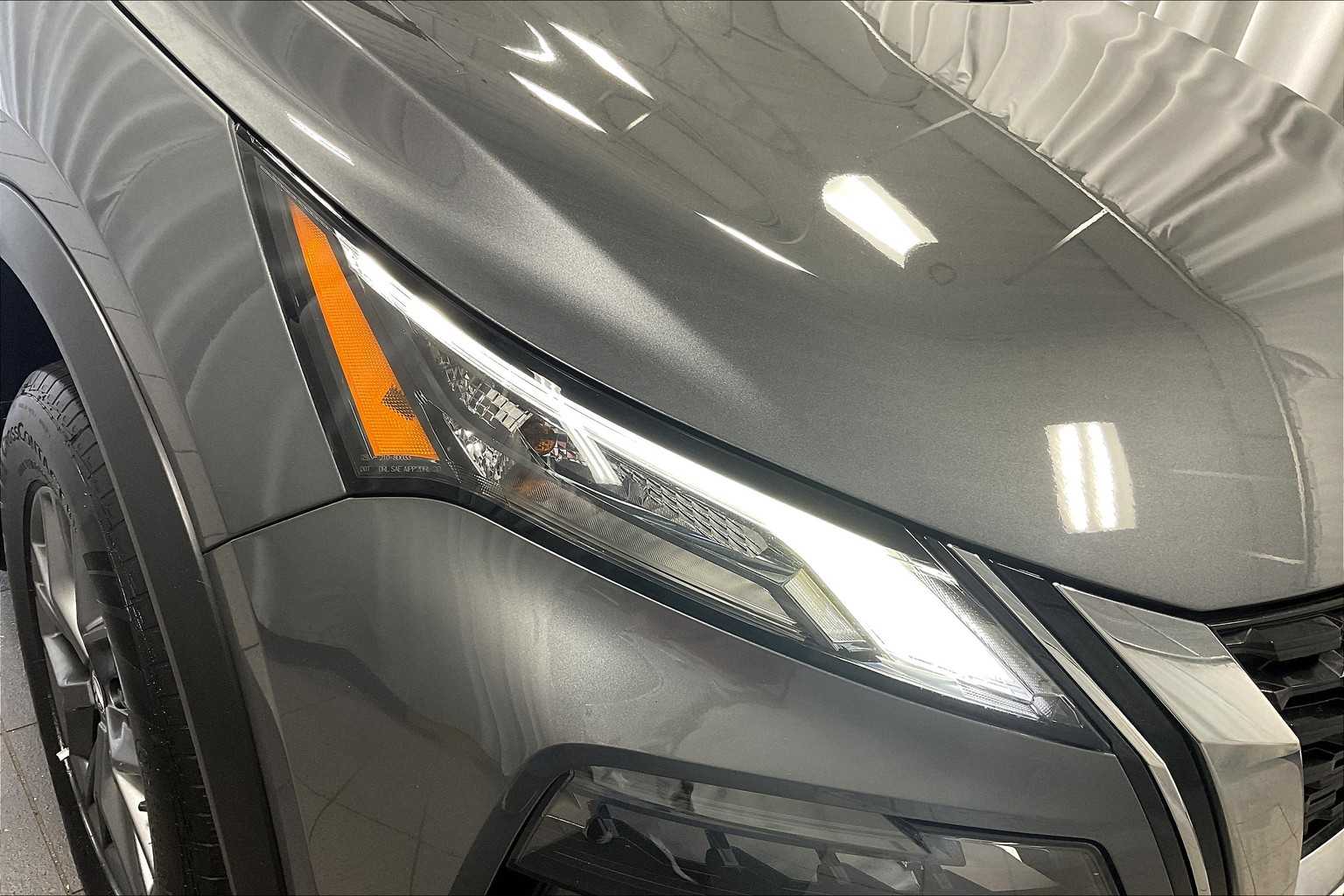 2022 Nissan Rogue S - Photo 32