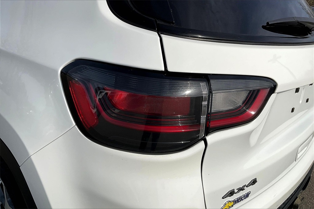 2022 Jeep Compass Trailhawk - Photo 61