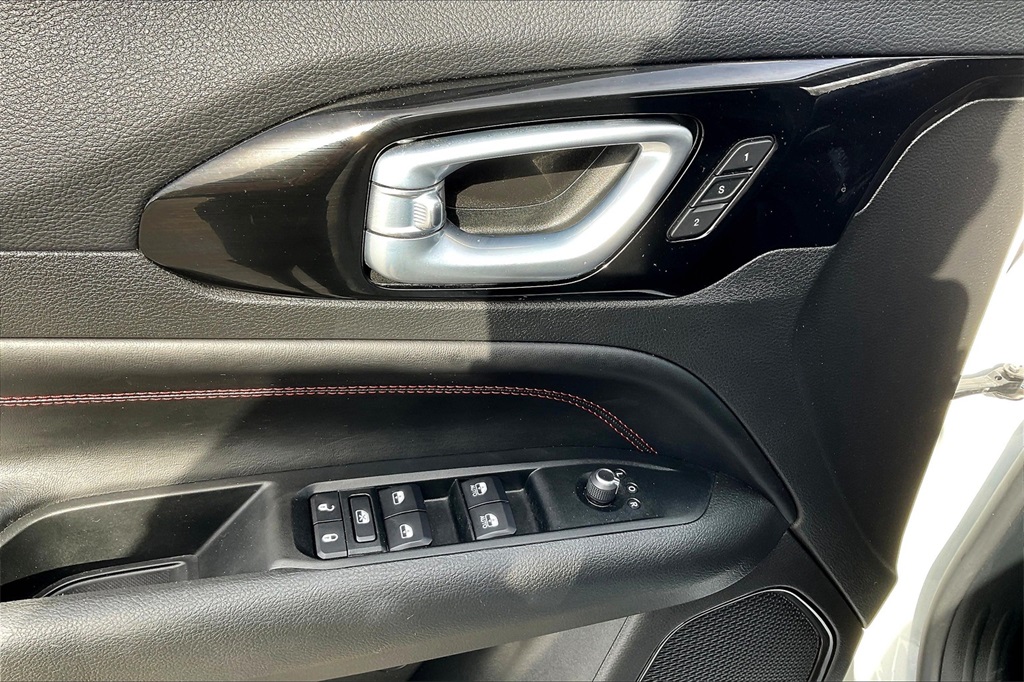 2022 Jeep Compass Trailhawk - Photo 76