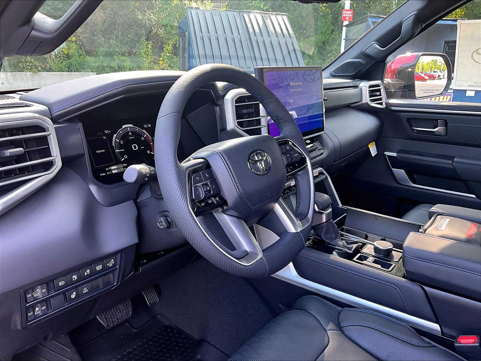 2025 Toyota Tundra Platinum Hybrid - Photo 9