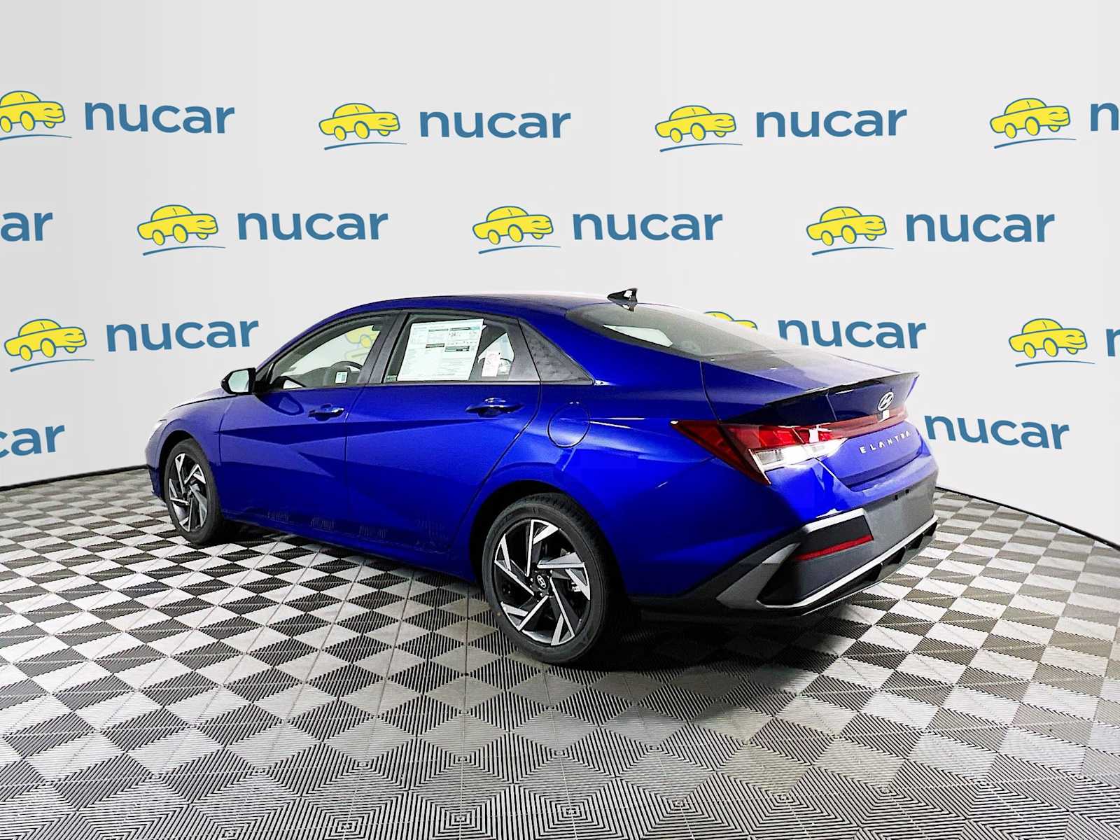 2025 Hyundai Elantra SEL Sport - Photo 4