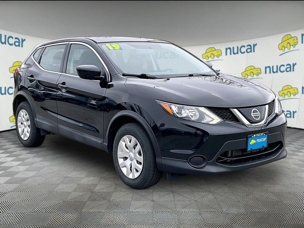 2019 Nissan Rogue Sport S