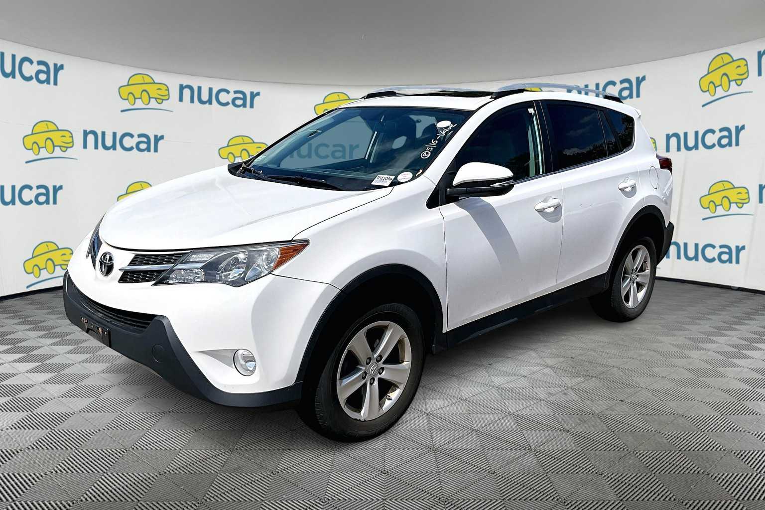 2014 Toyota RAV4 XLE - Photo 2