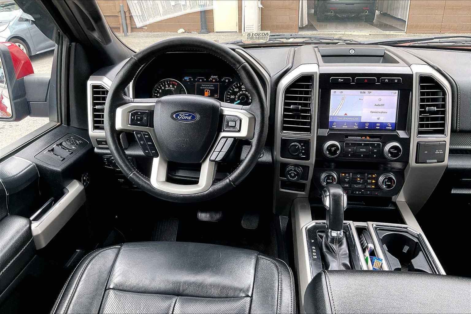 2020 Ford F-150 LARIAT - Photo 17