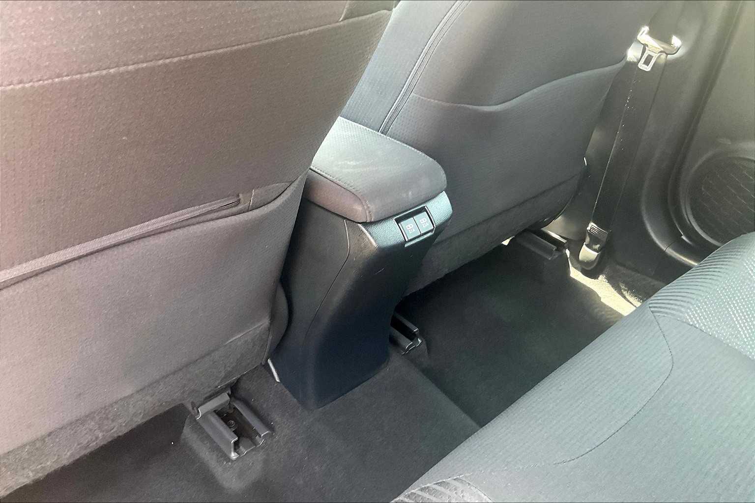 2020 Toyota Prius Prime LE - Photo 27
