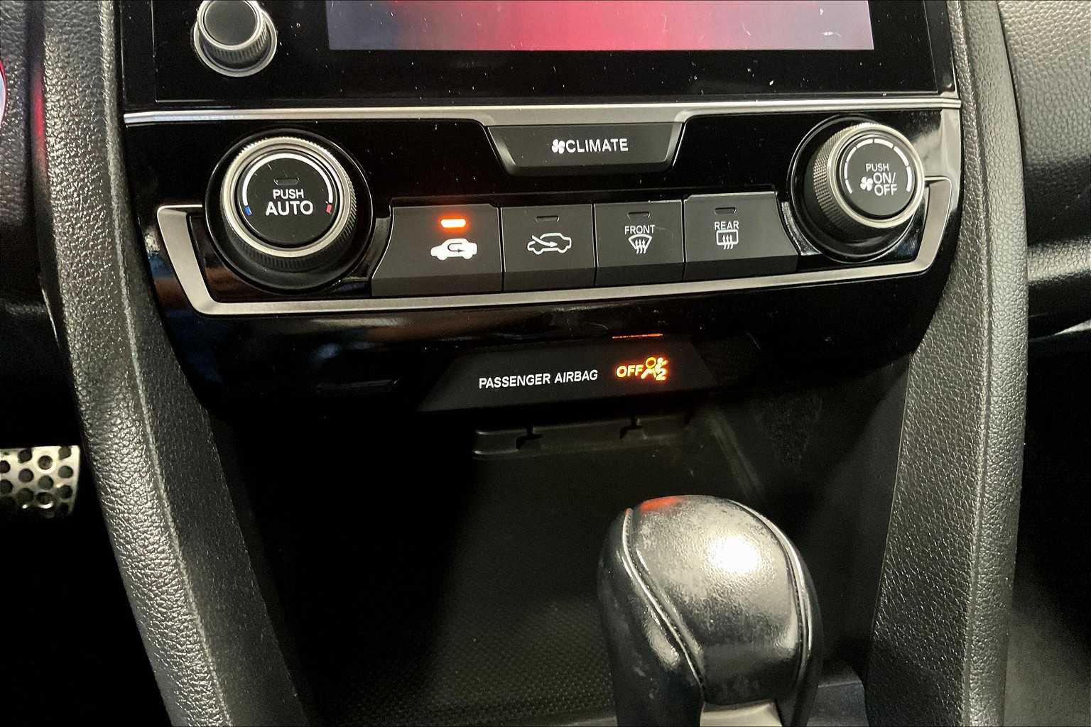 2020 Honda Civic Hatchback Sport - Photo 25